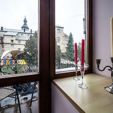 Romantic Apartments - Оn Valova Street Λβιβ Εξωτερικό φωτογραφία