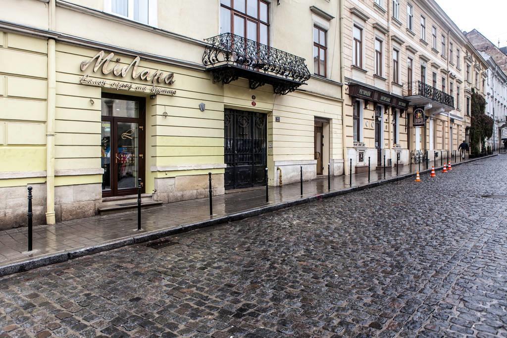 Romantic Apartments - Оn Valova Street Λβιβ Εξωτερικό φωτογραφία