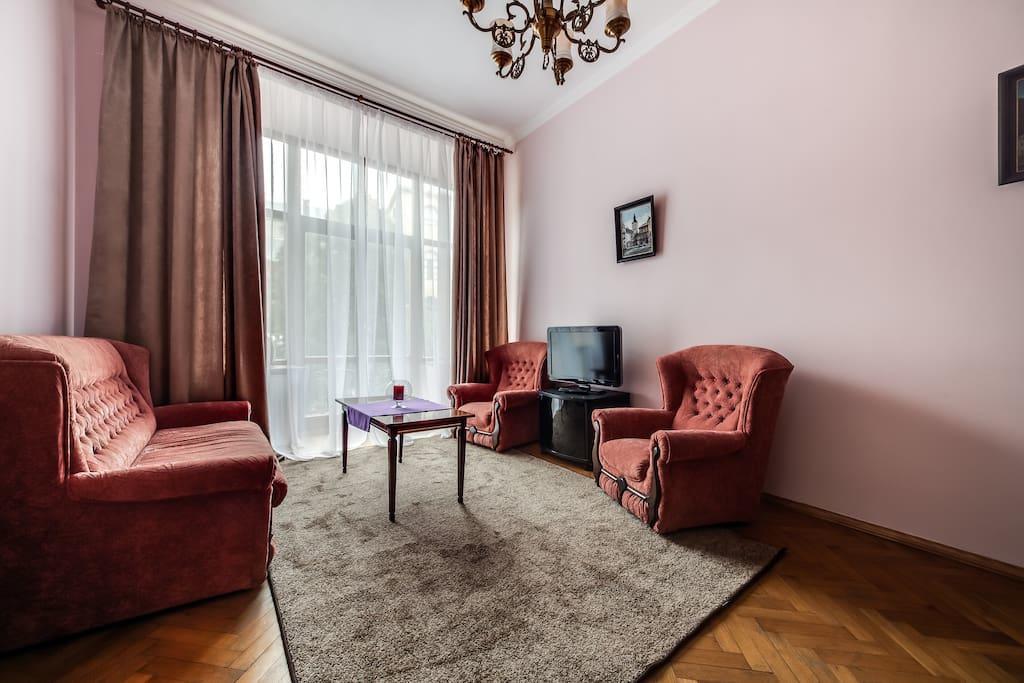 Romantic Apartments - Оn Valova Street Λβιβ Εξωτερικό φωτογραφία