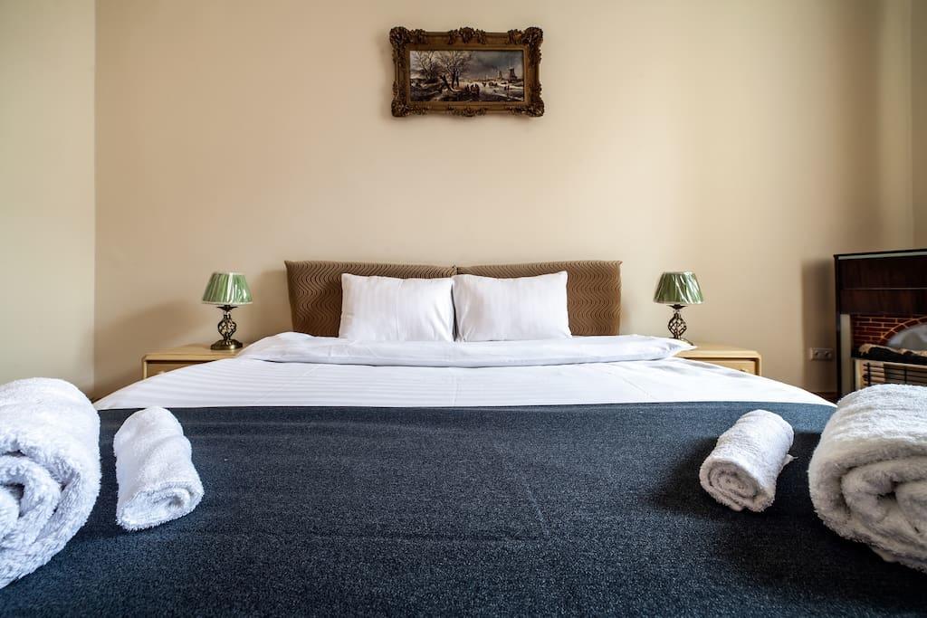 Romantic Apartments - Оn Valova Street Λβιβ Εξωτερικό φωτογραφία